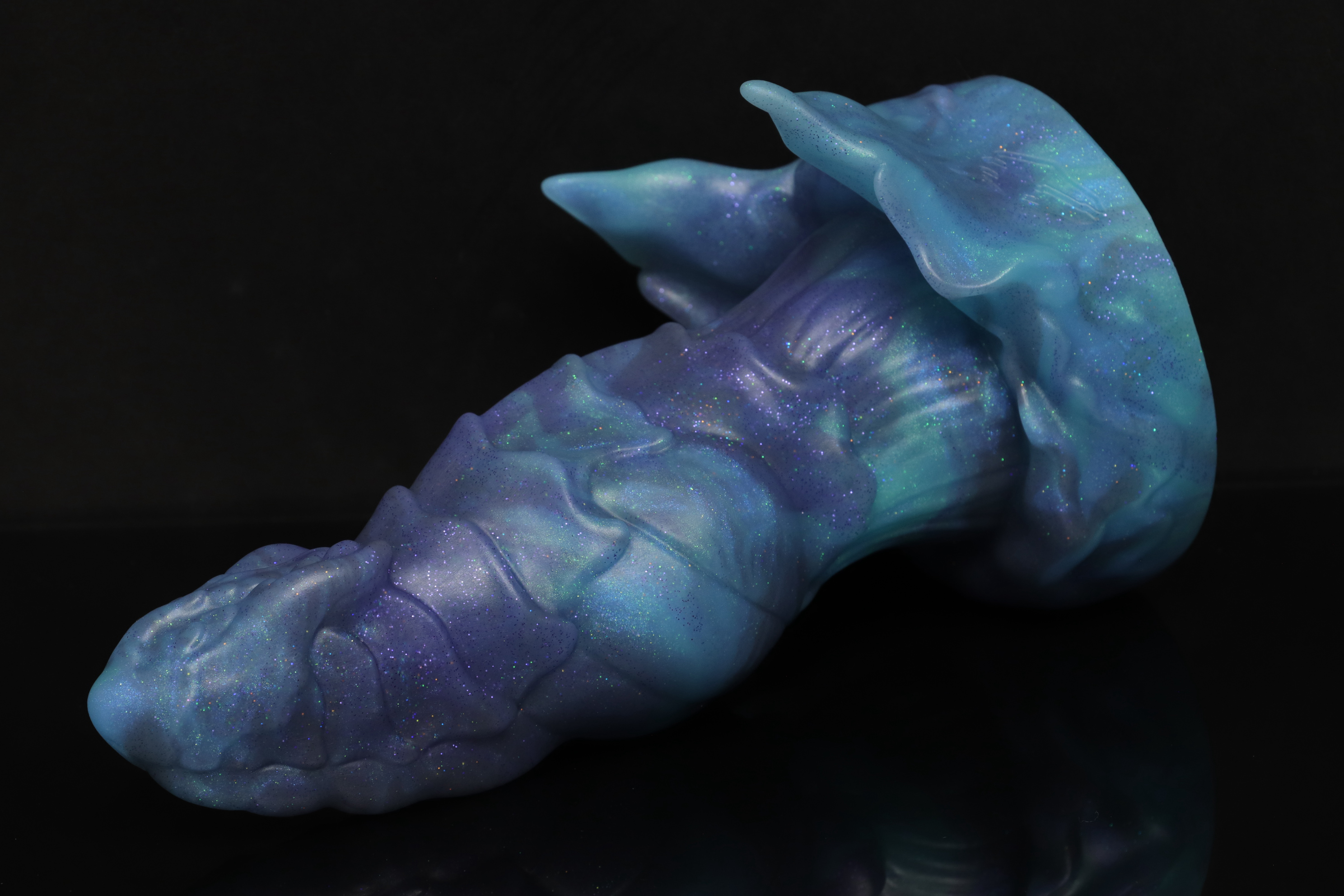 Jonas the Megalo-Dog by Bad Dragon — Ready-made pour pour, maker's photo