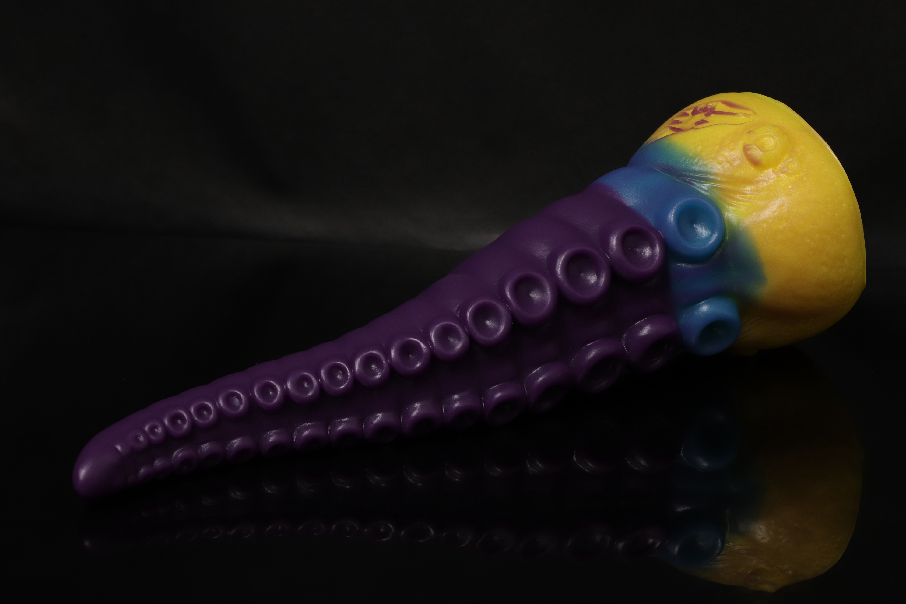 Ika the Tentacle by Bad Dragon — Frankenpour pour, maker's photo