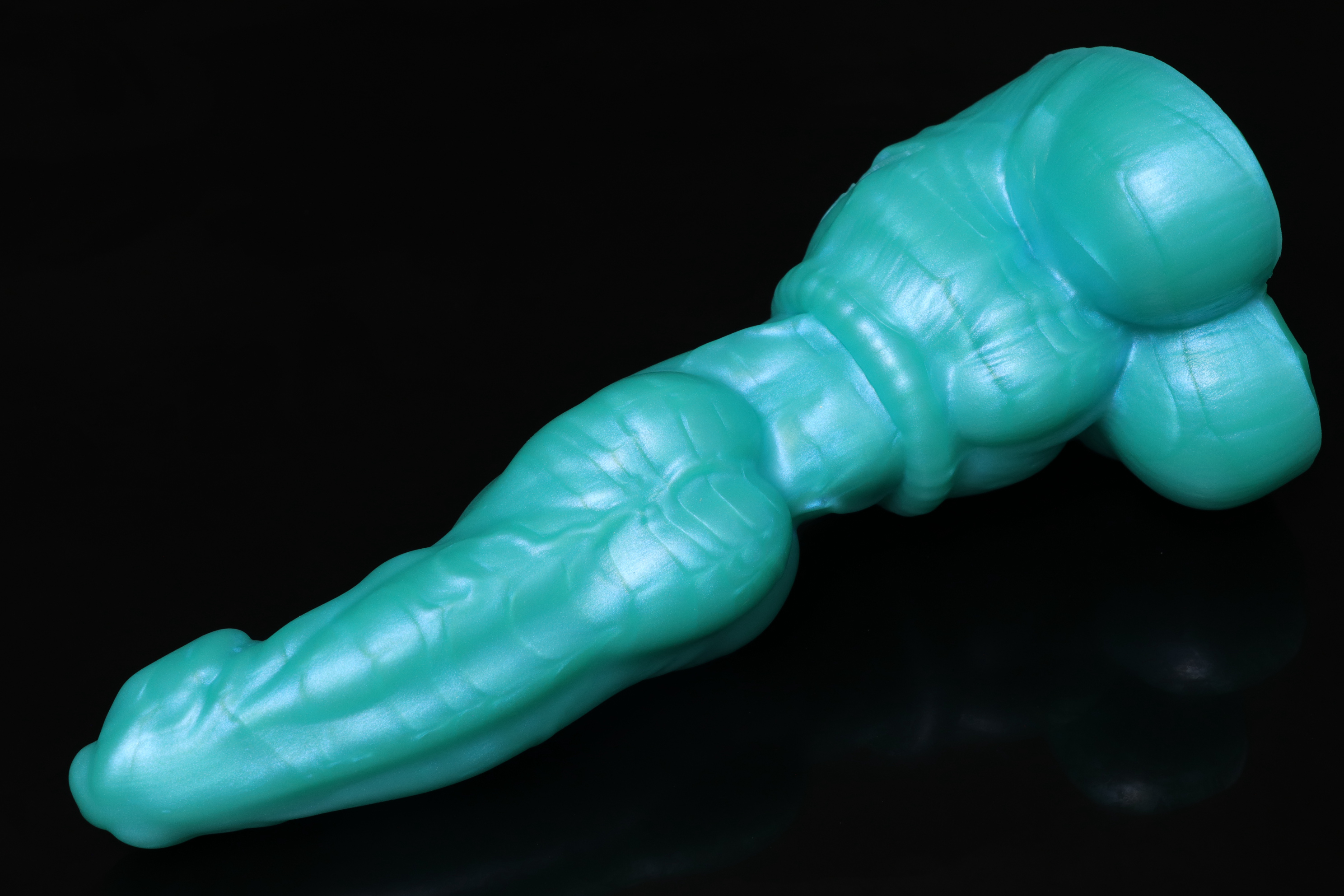 Jean-Claw the Wendigo by Bad Dragon — Ready-made pour pour, maker's photo