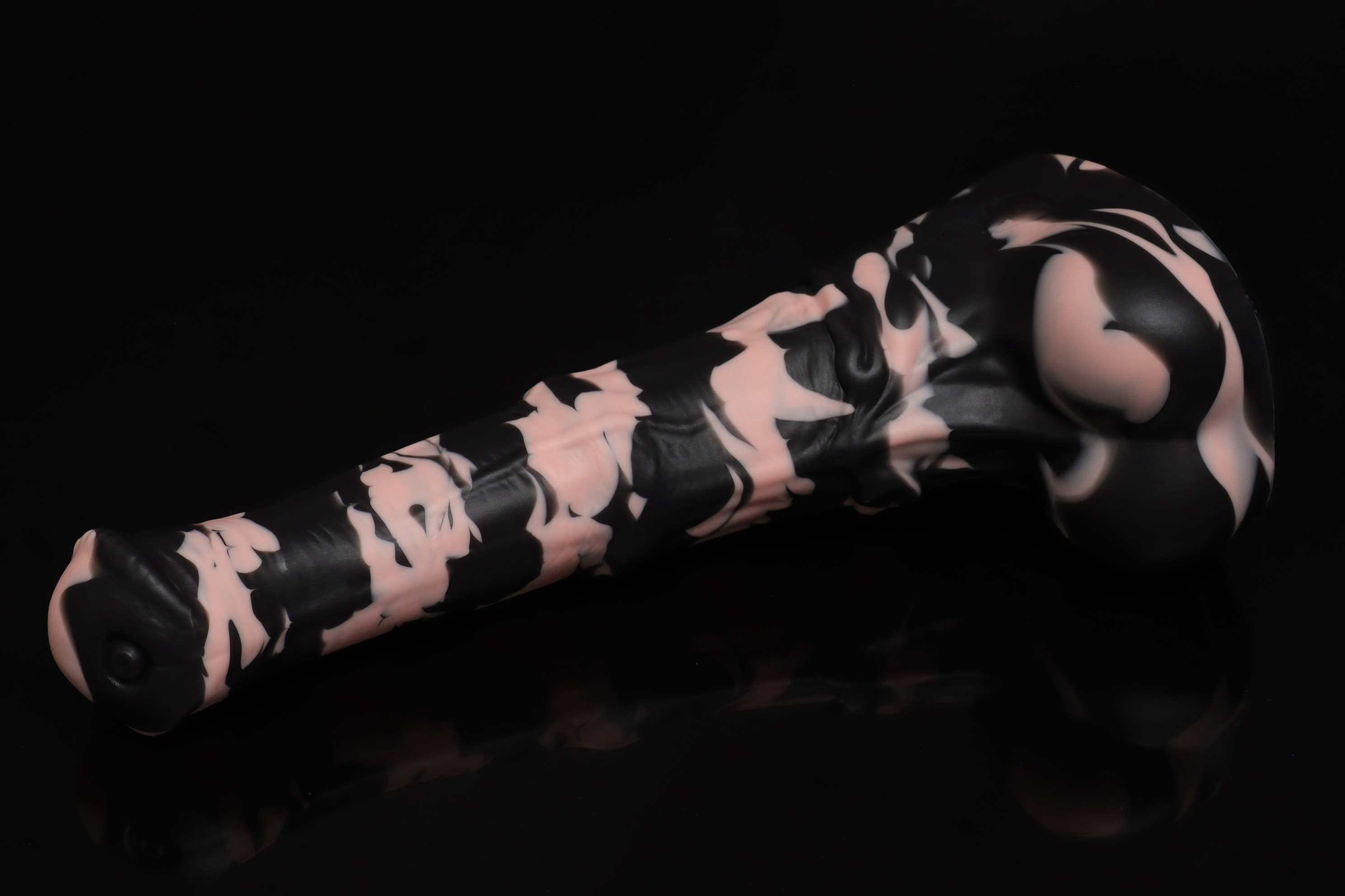 Chance the Unflared Stallion by Bad Dragon — Rogue pour, maker's photo